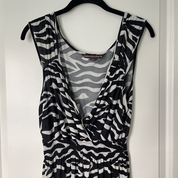 Mushbaby Sienna Rose Inc Zebra Print Sleeveless V-Neck Maxi Dress, Size XL - Picture 2 of 13